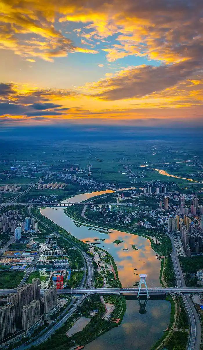 邓州，为何要列为省直管市？
在南阳市，邓州是一个独特的存在。行政区域划在南阳市，