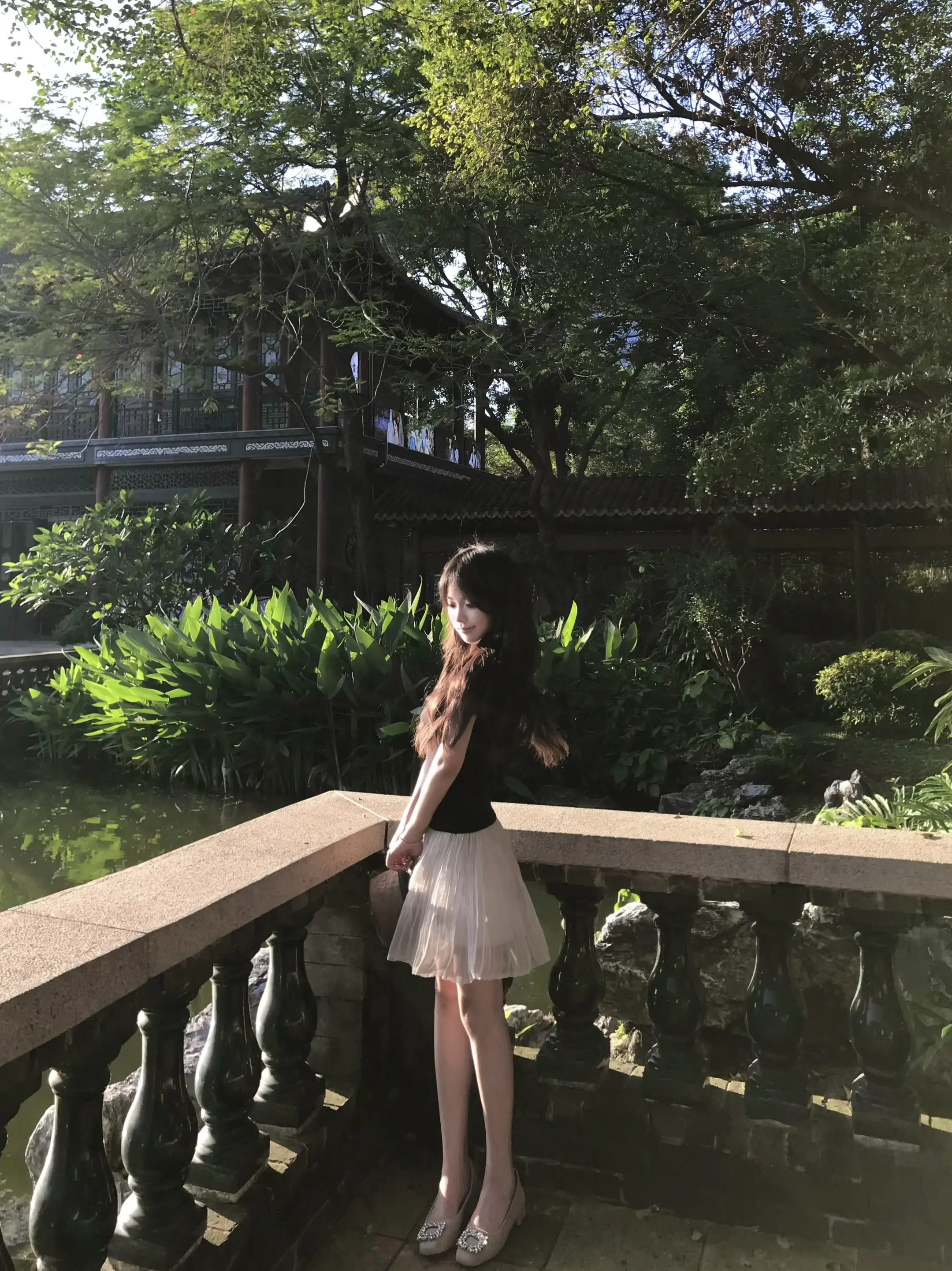 某天 你也成为我轻描淡写的一页