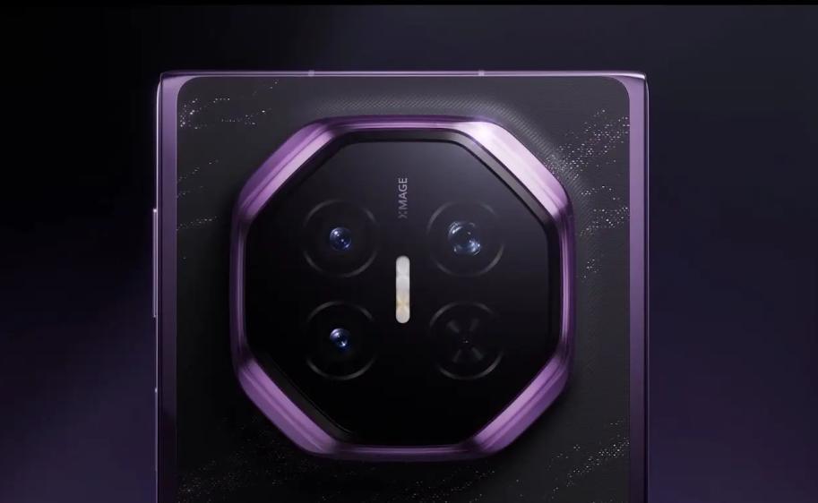 华为Mate XT2登场！青云纹理+33星钻，这波操作真硬核
华为新机一出手，就