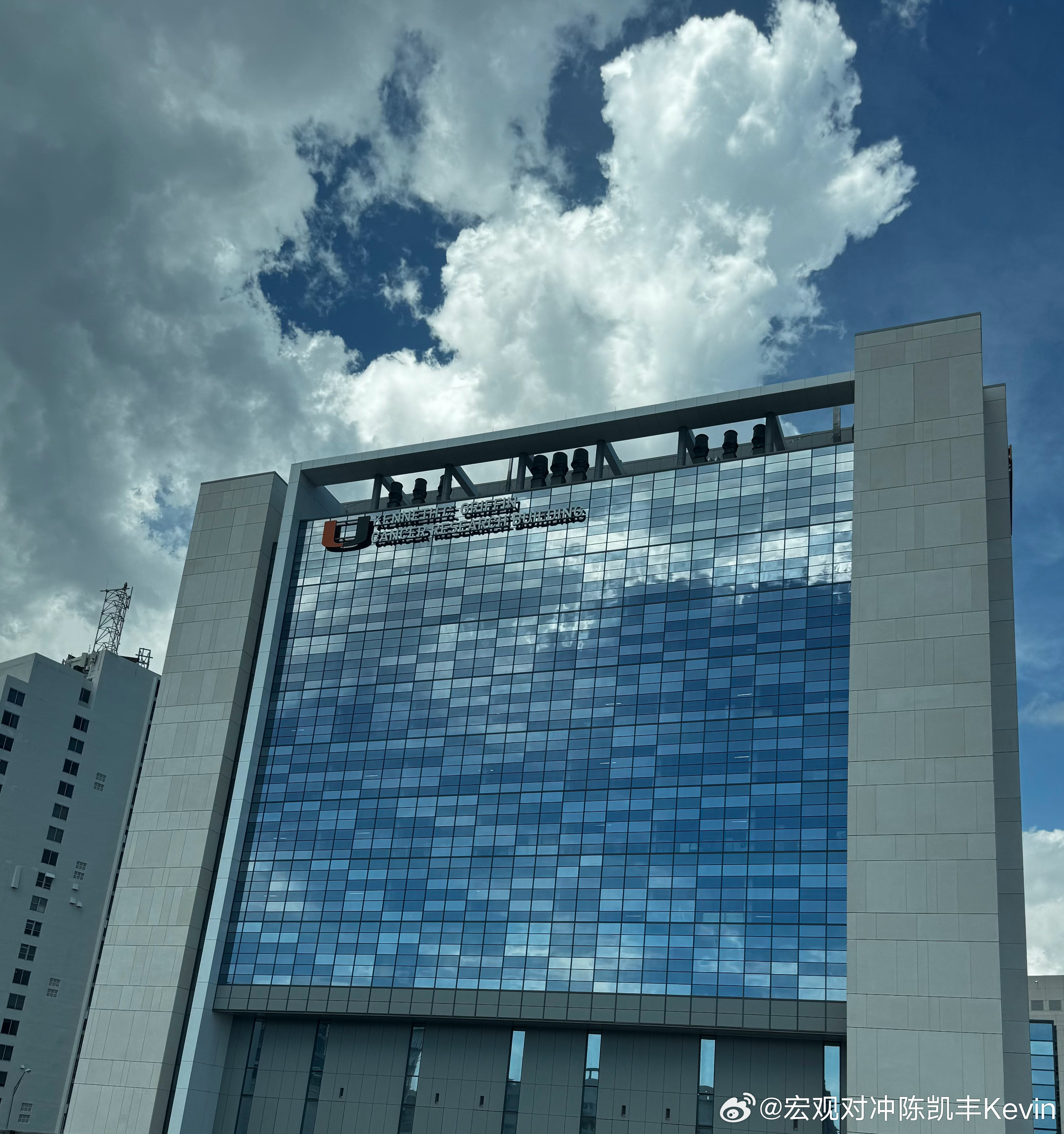 城堡证券（Citadel Securities) 创始人 Ken Griffin