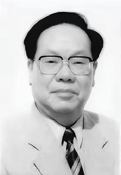 普朝柱，男，1929年9月生于云南省华宁县，1947年9月参加革命工作，1948