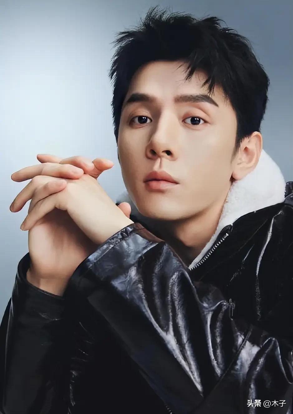 李佳琦春节给每位家族亲戚发500元新年红包，有人骂他太抠门，有人却夸他活得太清醒