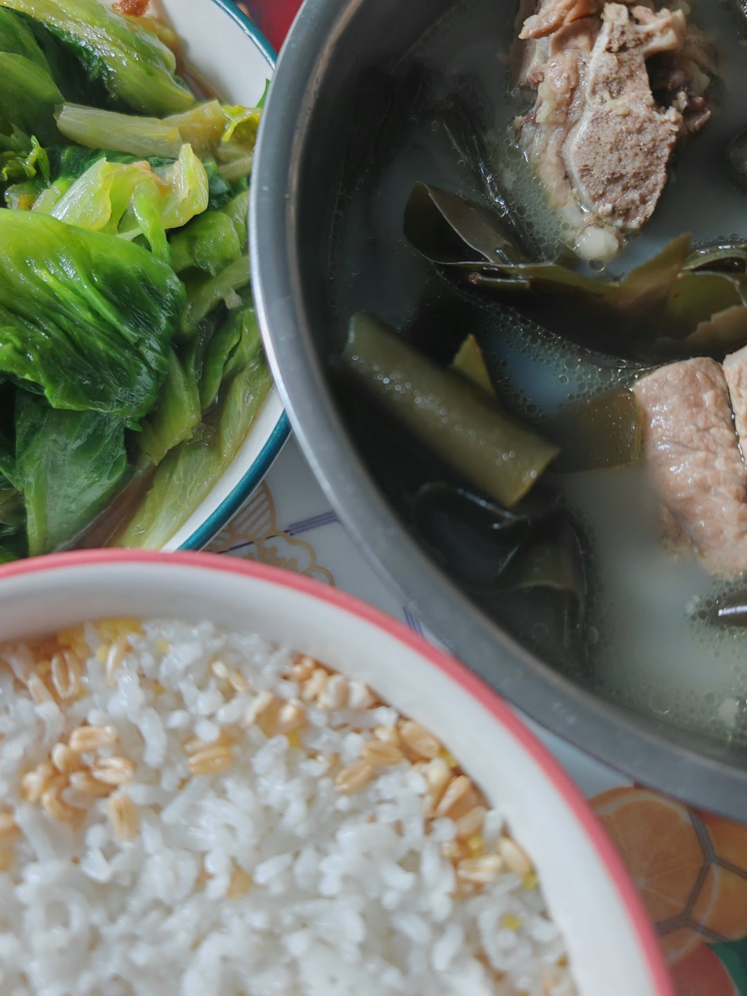 午餐  [干饭人]我先开动啦，你们吃啥呢 