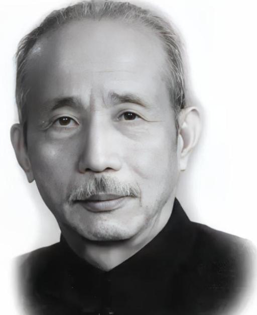 1937年，地主王学文发现一20岁女兵躺在家门口，见四下无人，他一下将女兵扛到了