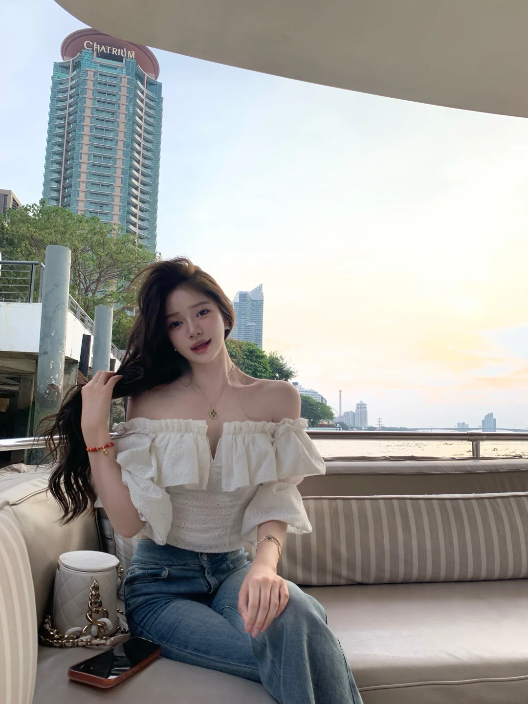 🚢陪我吹吹风吧💭₊˚⊹