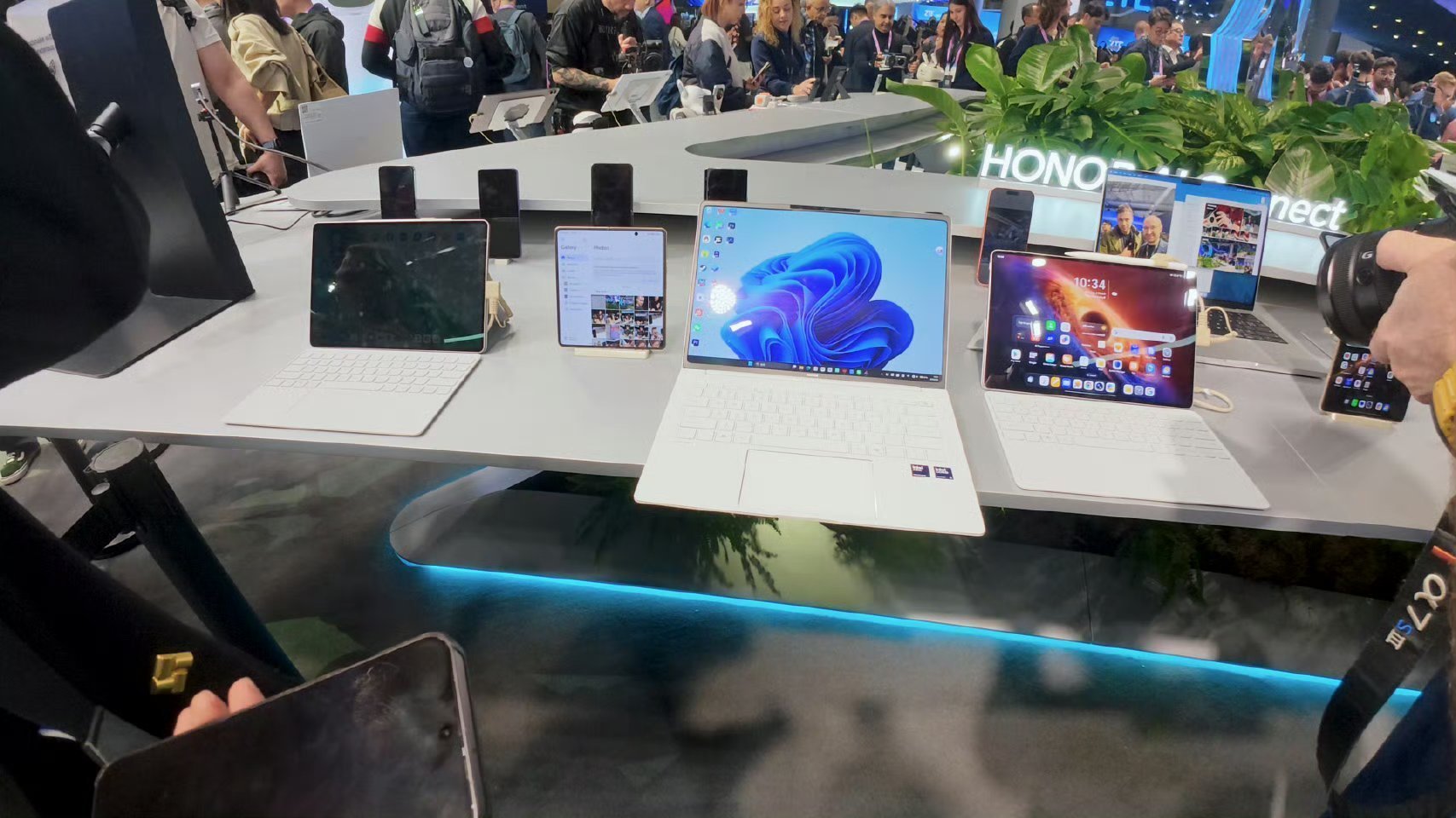 让外国人哇塞的笔记本哇，荣耀MagicBook Pro 14这续航表现不错啊，博