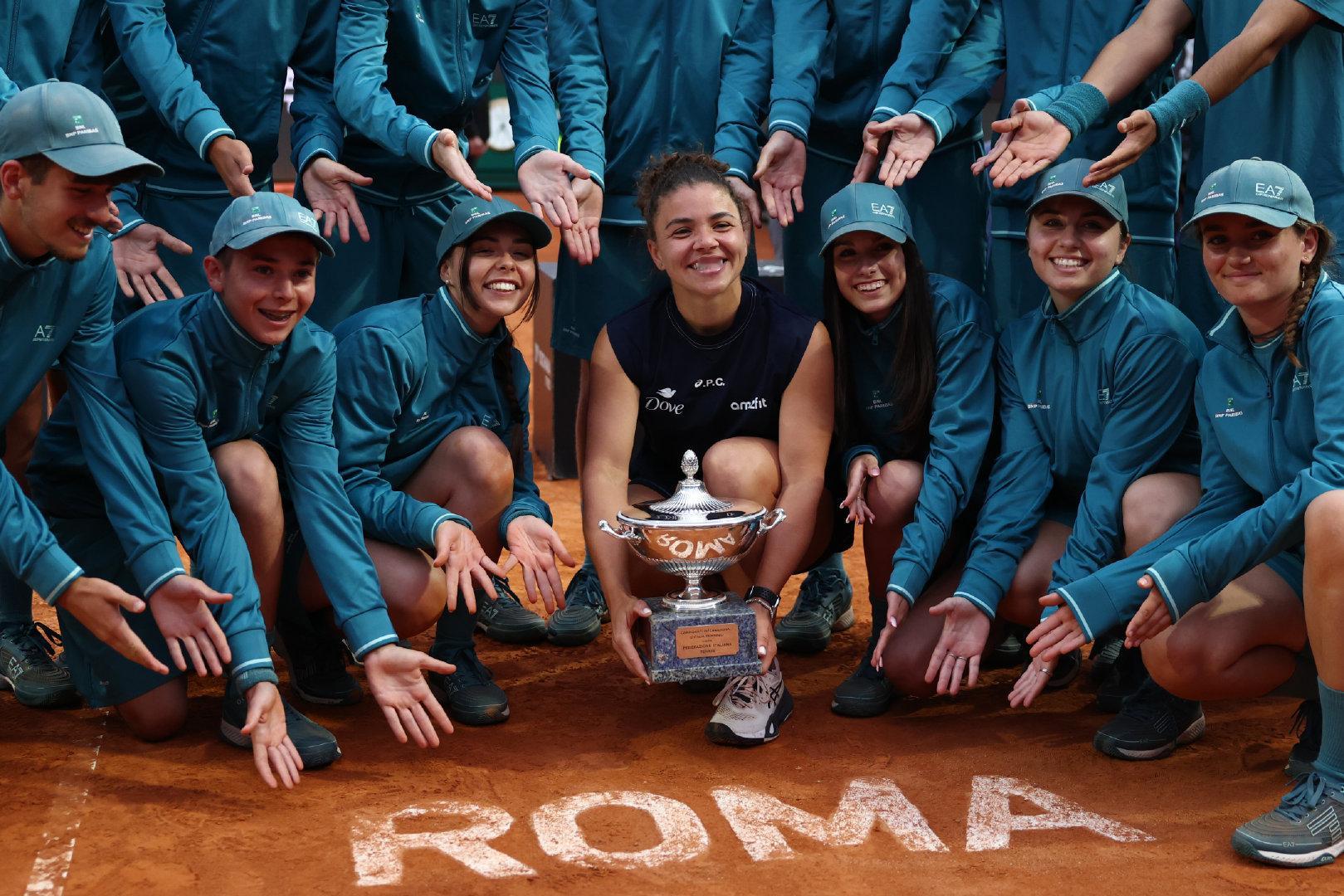 ✨年终巡礼｜鲍里妮🇮🇹✍️年终排名：8🏆 冠军：1 （罗马）🥈 亚军：1