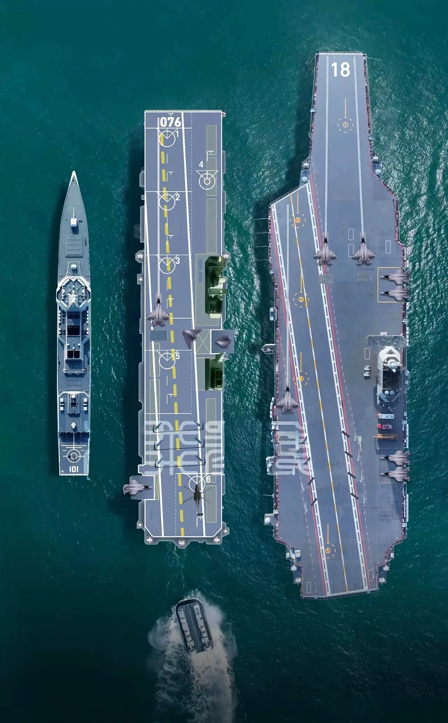 南昌舰以一敌二逼退外舰细节公布这事有多猛呢…你看左一那最瘦的了么他对旁边那俩说：