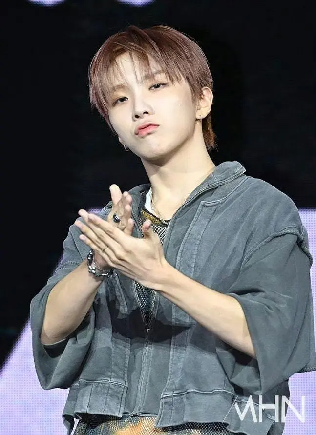 BOYNEXTDOOR今日回归记者会新闻图公开 ​​​