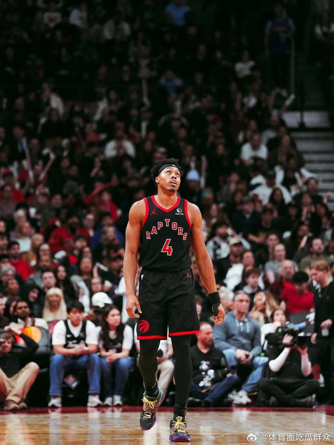 胜利时刻！多伦多猛龙 北境之王  cr：多伦多猛龙 