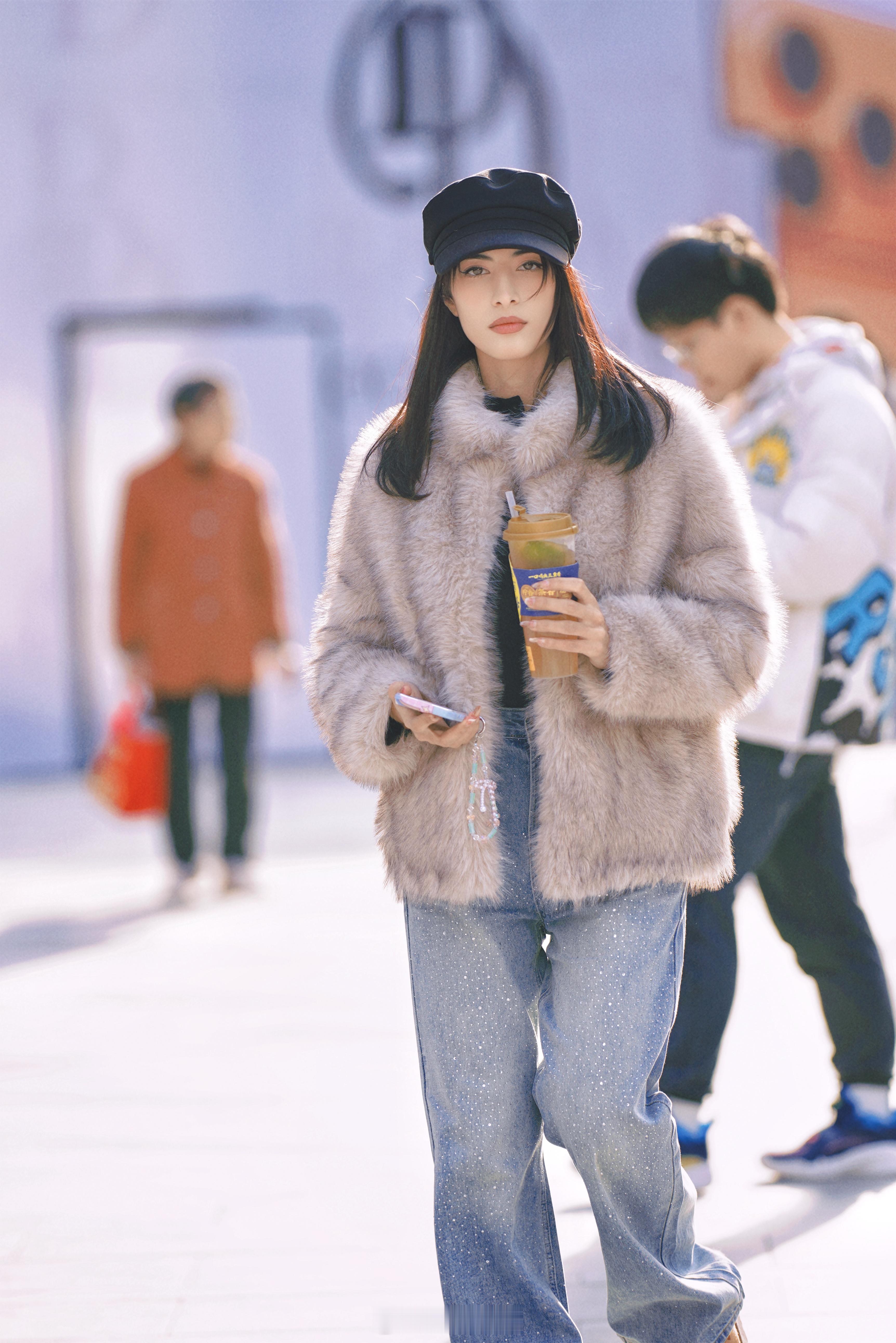 街拍美女冬季穿搭冬季穿搭