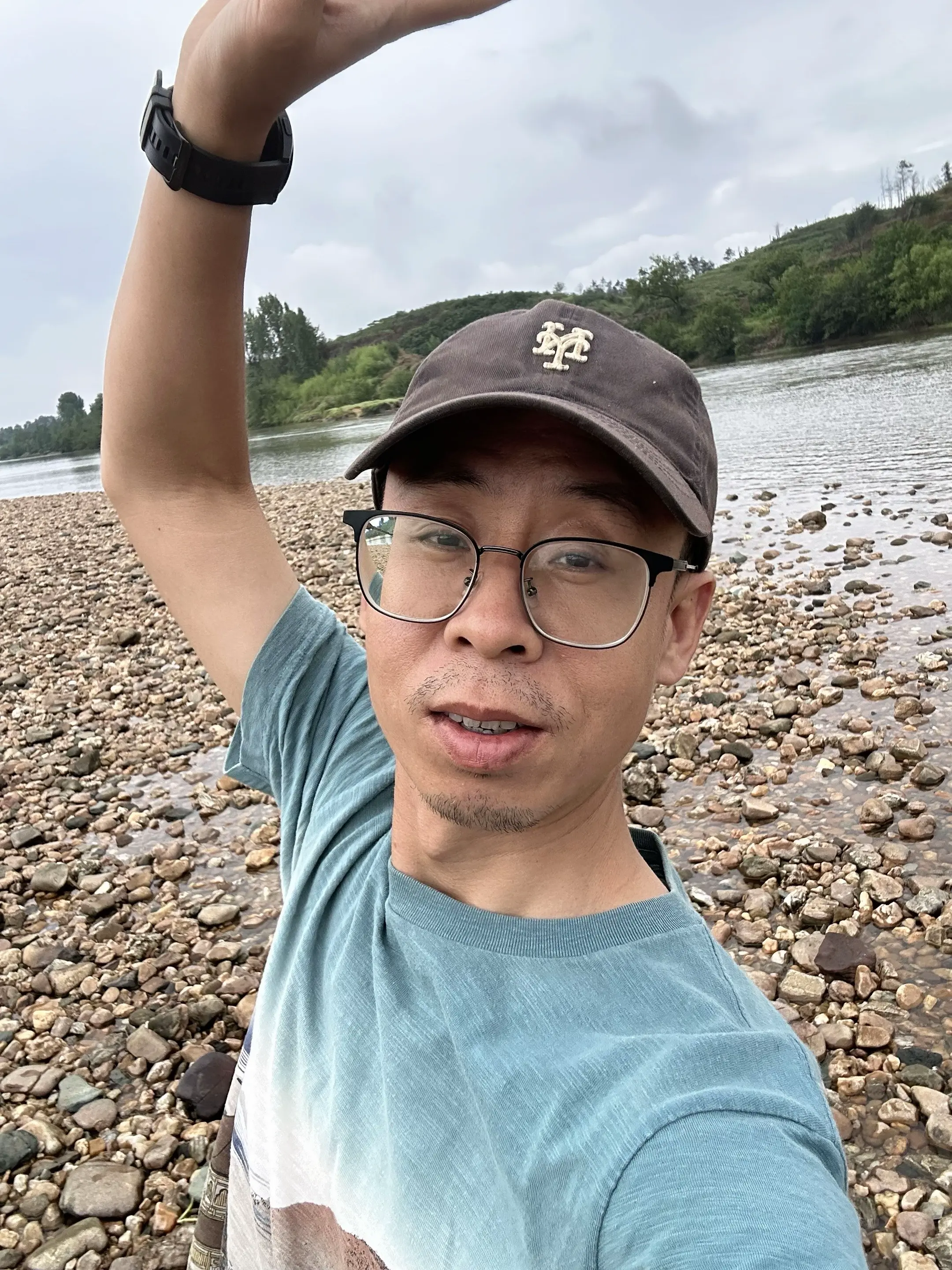 1. 如果男人家里很穷，大概率家风也不会好，包括处事方式和逻辑都不是你...