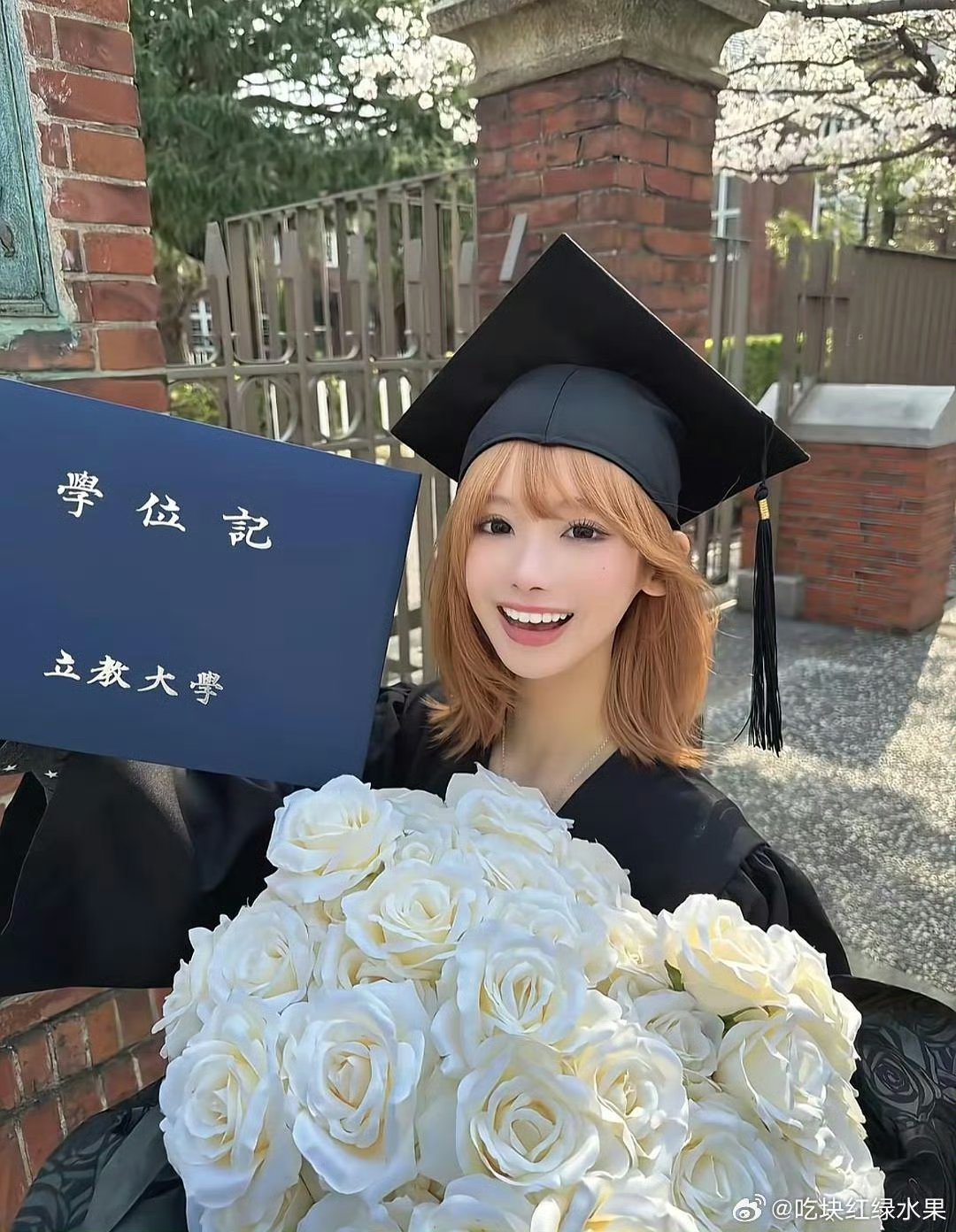 曝mina妈妈前往韩国处理后事好惨的姐姐呐 希望下辈子平平安安