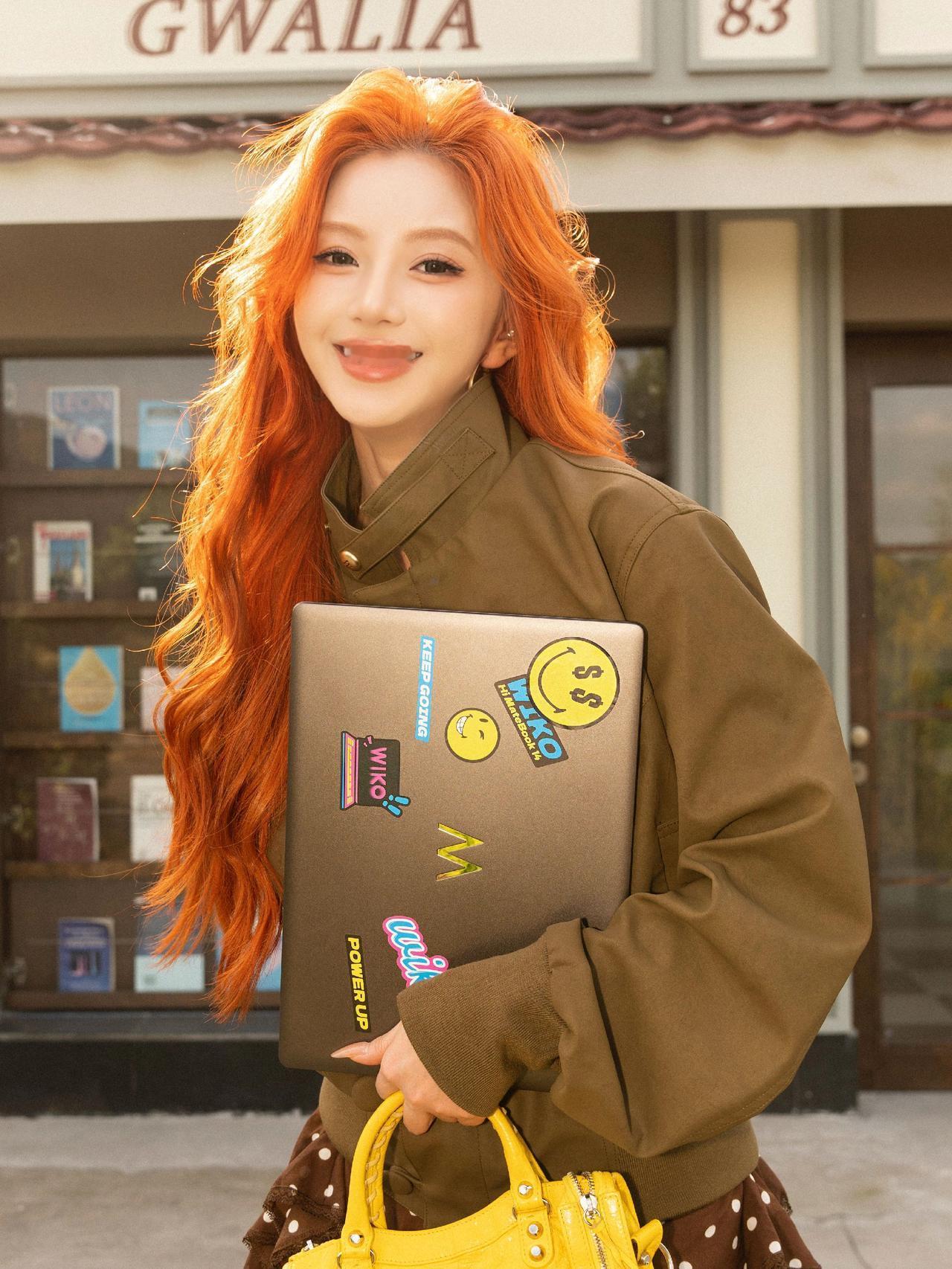 圆气满满，贴贴可见！HiMateBook14 好物推荐🔥 赠 SmileyWo