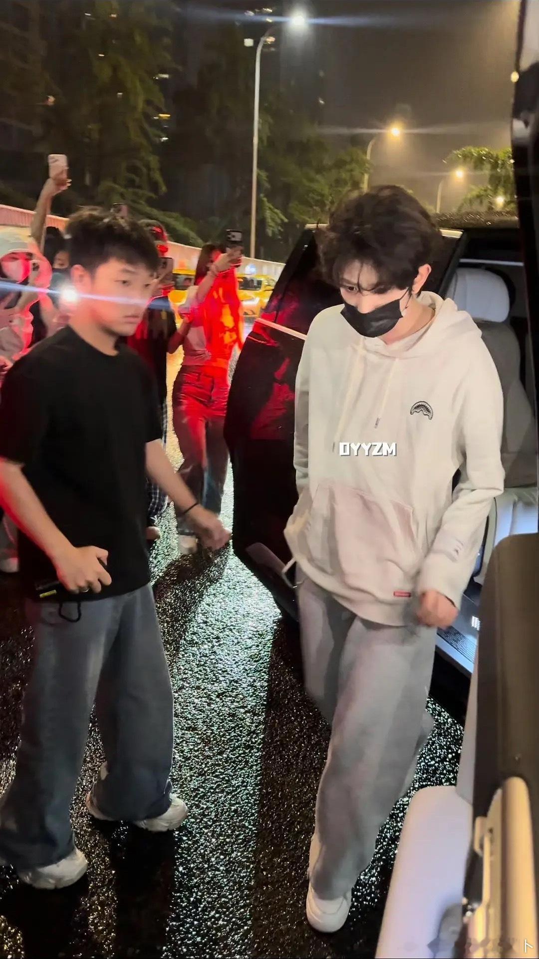 tg 陈浚铭今晚外出路透 