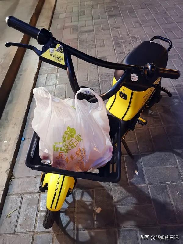 外卖超时，一定是不可抗拒的外因，所以，我不会给差评，大家都不容易，何必给人家差评