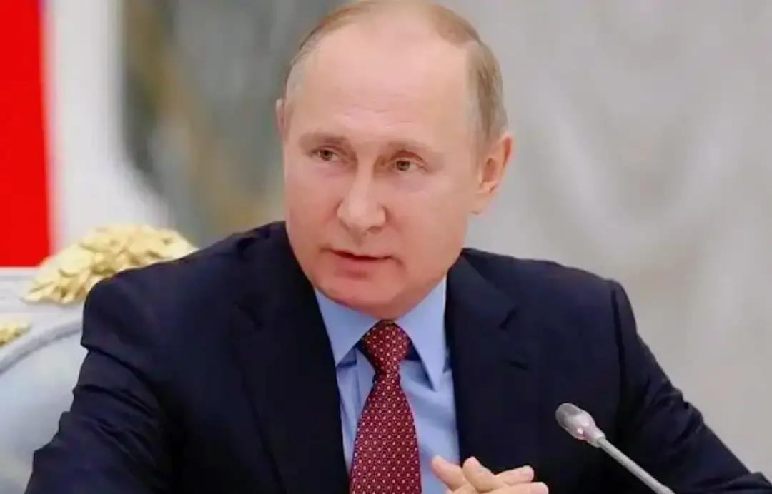 突发特讯！俄罗斯向全球通告：总统普京发表涉华言论，罕见言辞引发国际热议，
 
2