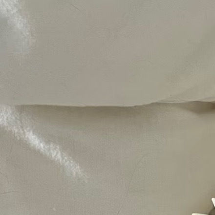 0000不必和旁人相较，专注自己的旅途。接纳一切不完美，留存内心柔软。缓缓前行，
