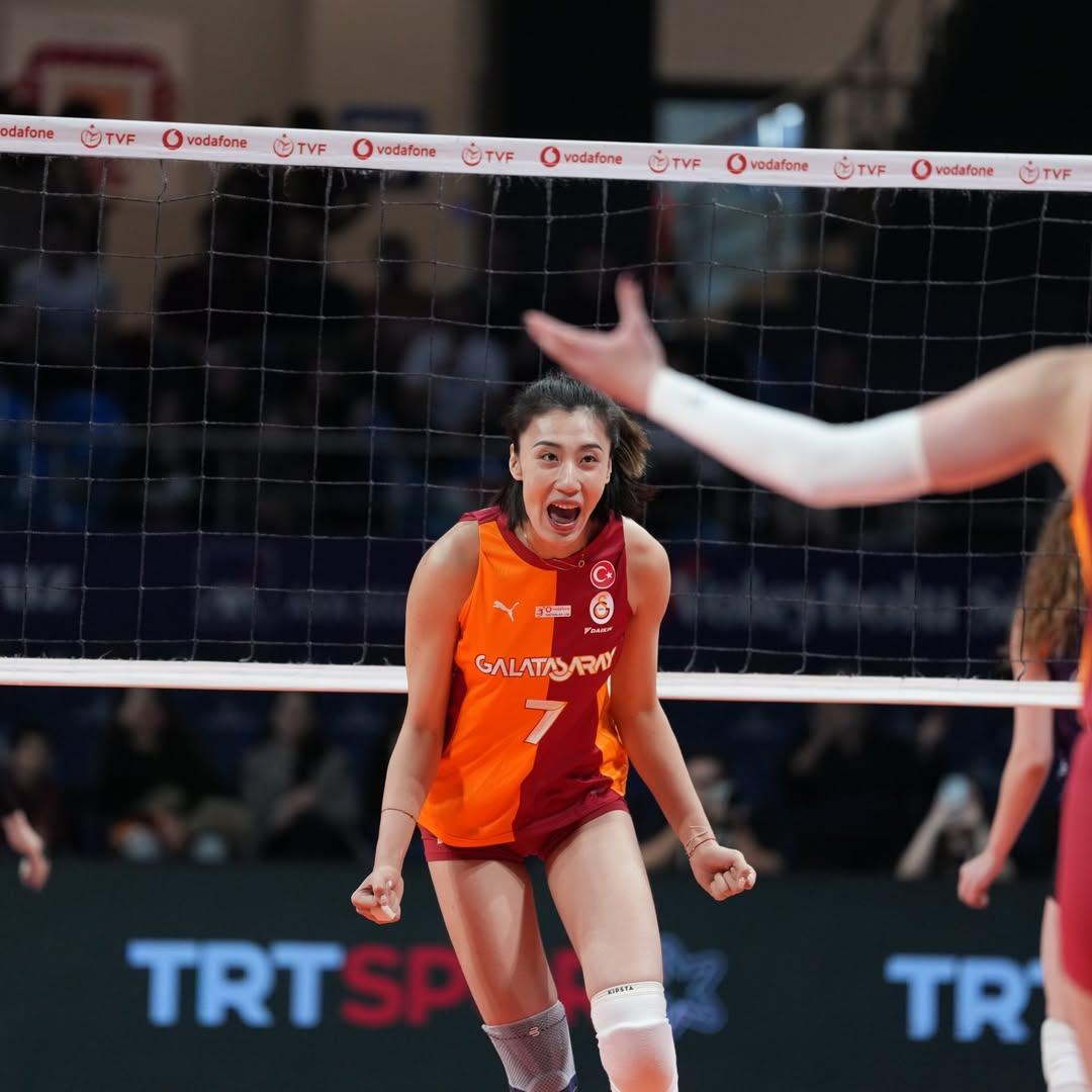 换帅见到效果，加拉3-1复仇泽仁

2024-2026女排土超常规赛第二十三轮，