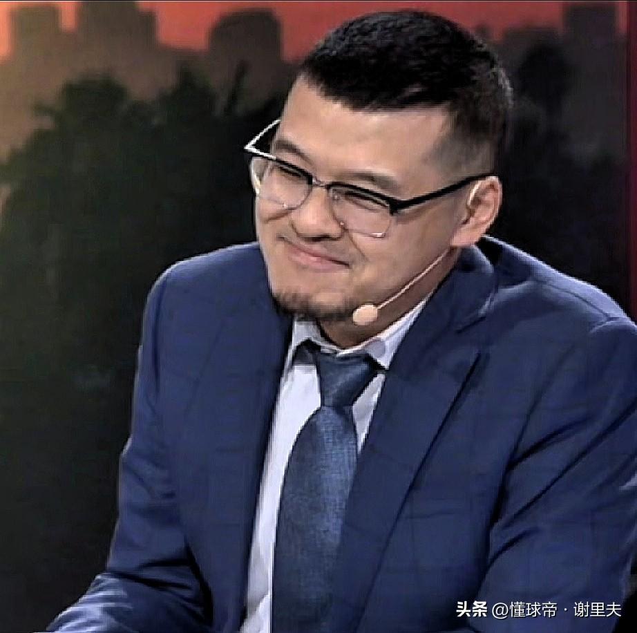 篮球名嘴杨毅：马刺这些动作和雷霆也差不多，也别正义不正义的，都差不多，布伦森神奇