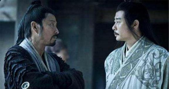 刘邦原本只是一个混混，为何有资格接受秦王投降，彻底灭了秦朝？ 
 
很多人提起刘