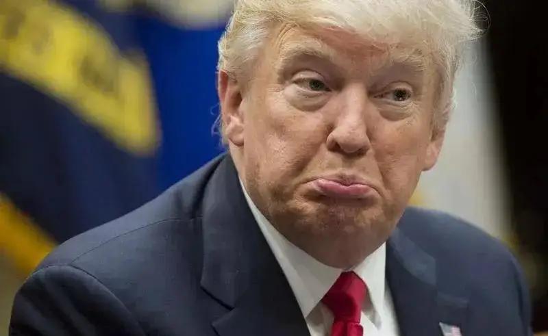 美国的导弹不长眼睛啊，伊朗的一些内奸真是怨死了。据报道，特朗普竟抱怨“美国中意的