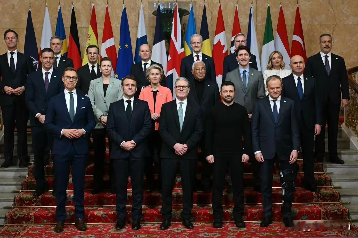 1. 泽连斯基或辞职 普京给乌克兰两条路 欧洲提出前提条件：泽连斯基或新年夜辞职