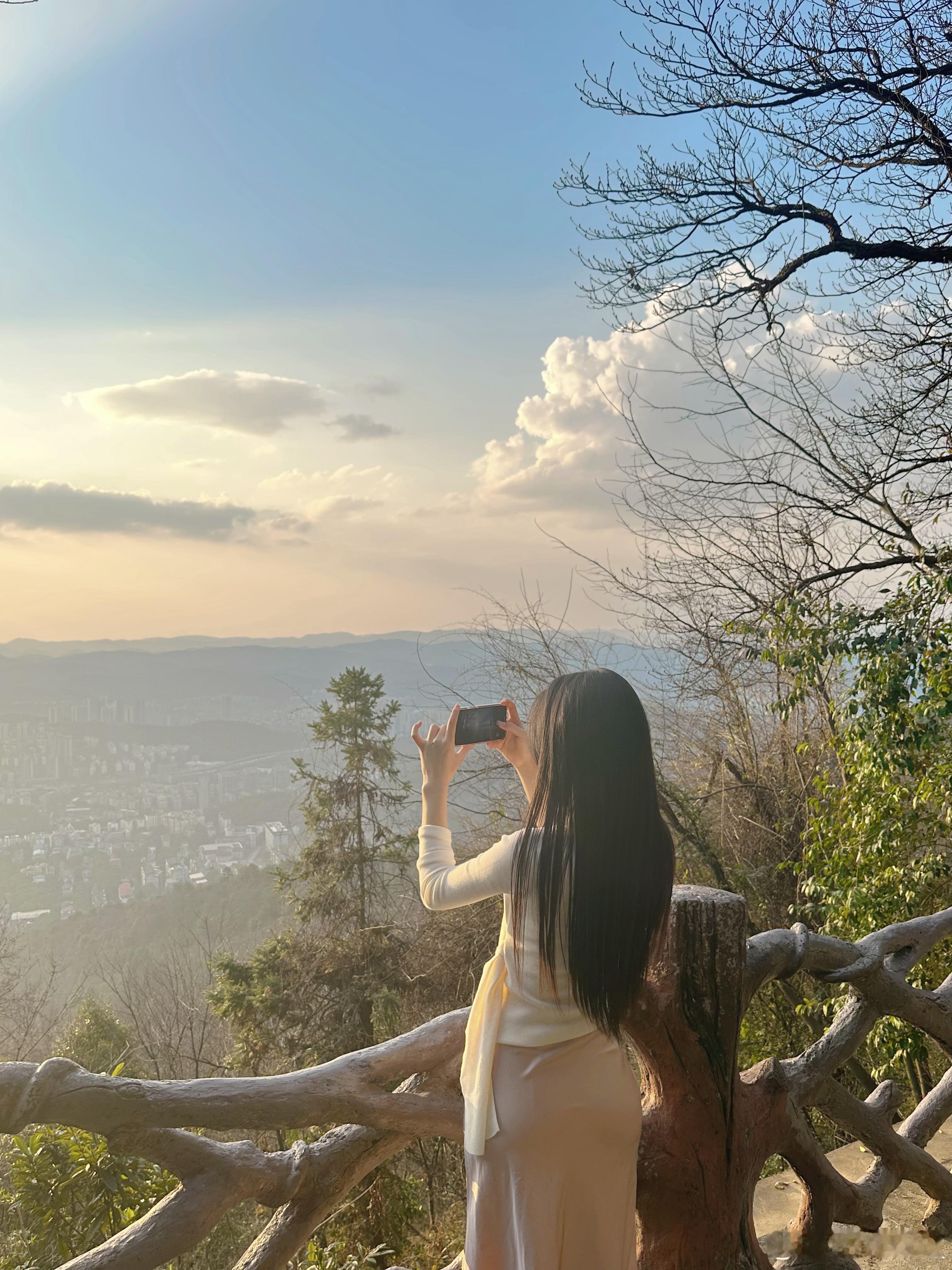 那我也流浪 逃去你的磁场  ​​​