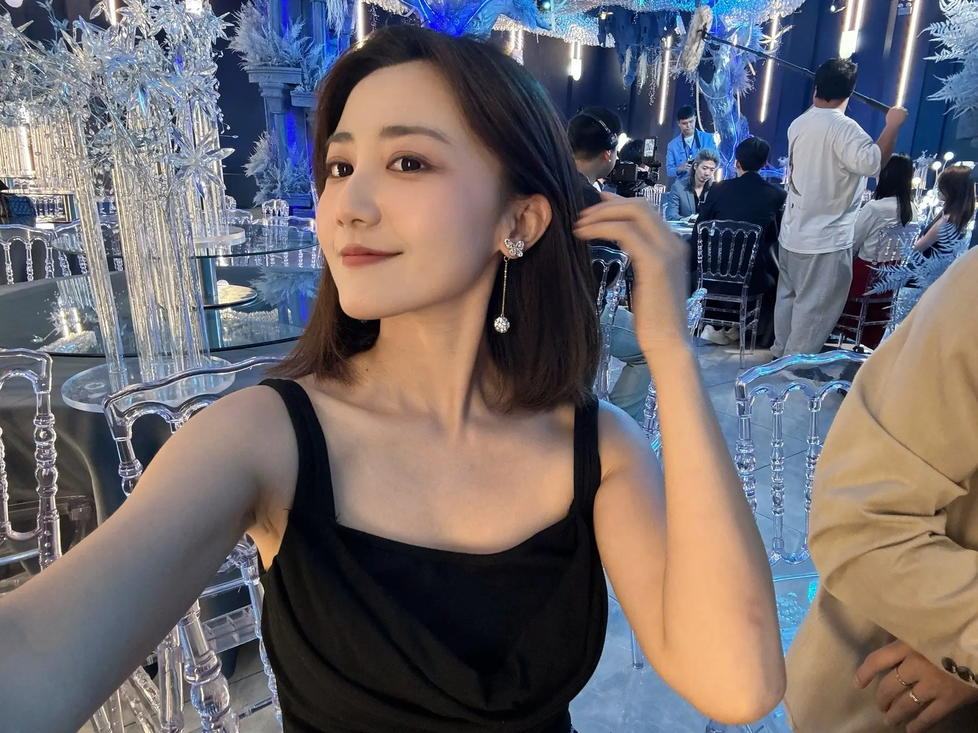 短剧小演员向大家报告~本部戏杀青