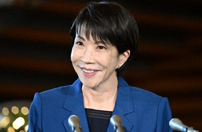 快讯！快讯！
 
日本政界人士高市早苗突然宣布了。
 
APEC还没闭幕，她连续