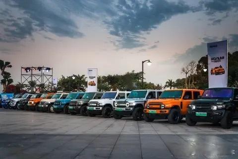 iCAR首届用户节一办，年轻人的“车生活社交场”正式开张，连跨3000公里赶来的