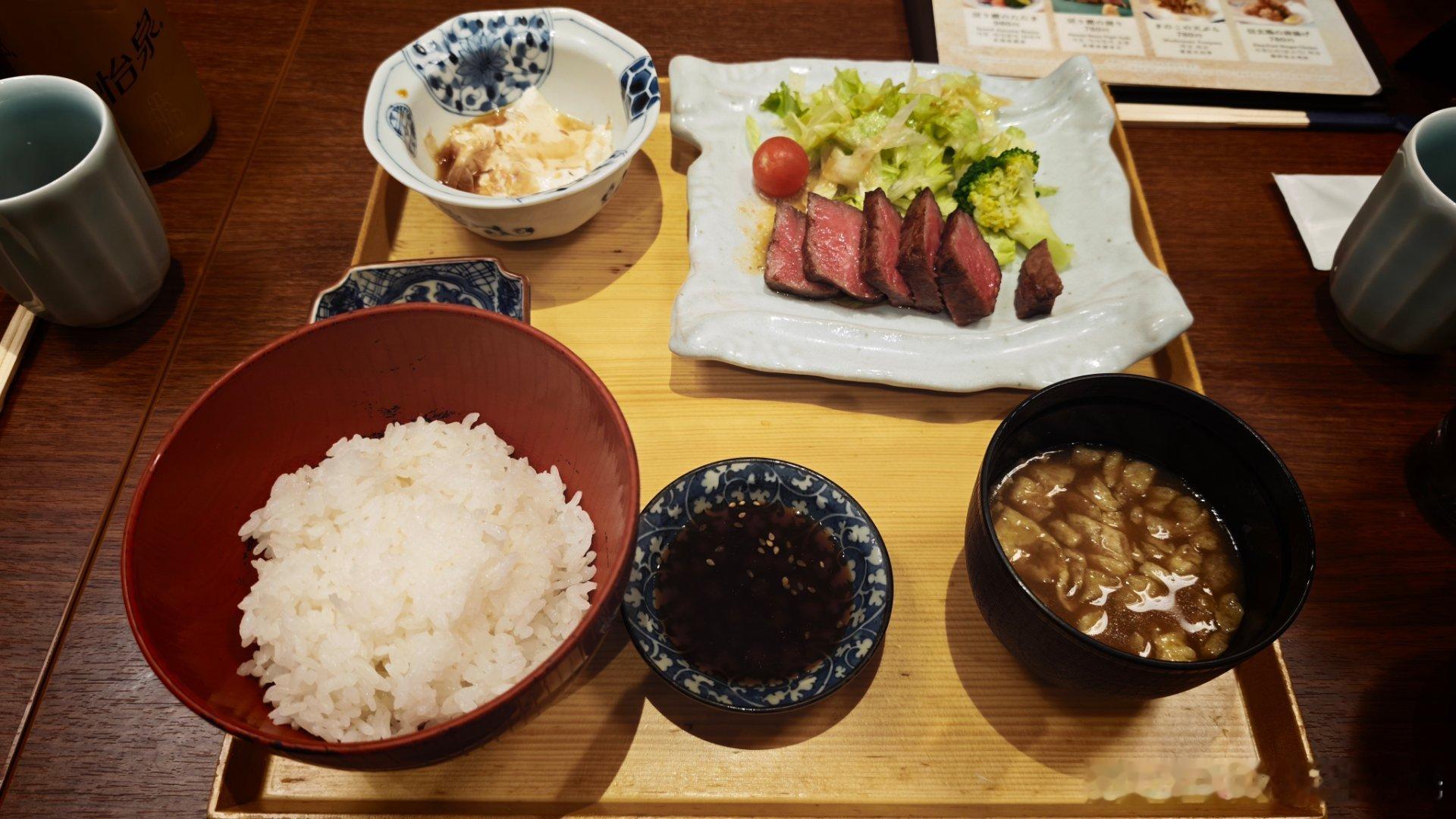 感觉日餐还挺健康的。白话好吃的  ​​​