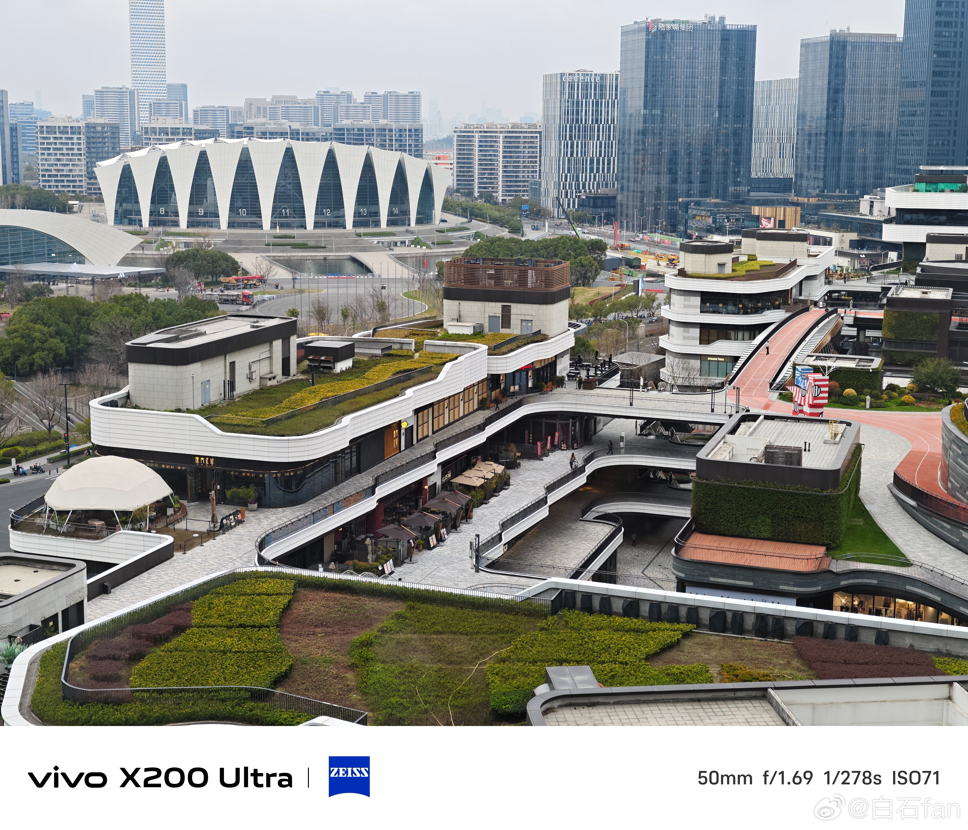 今晚去看看极氪8X看看这辆豪华性能车能不能延续9X的势头 上海