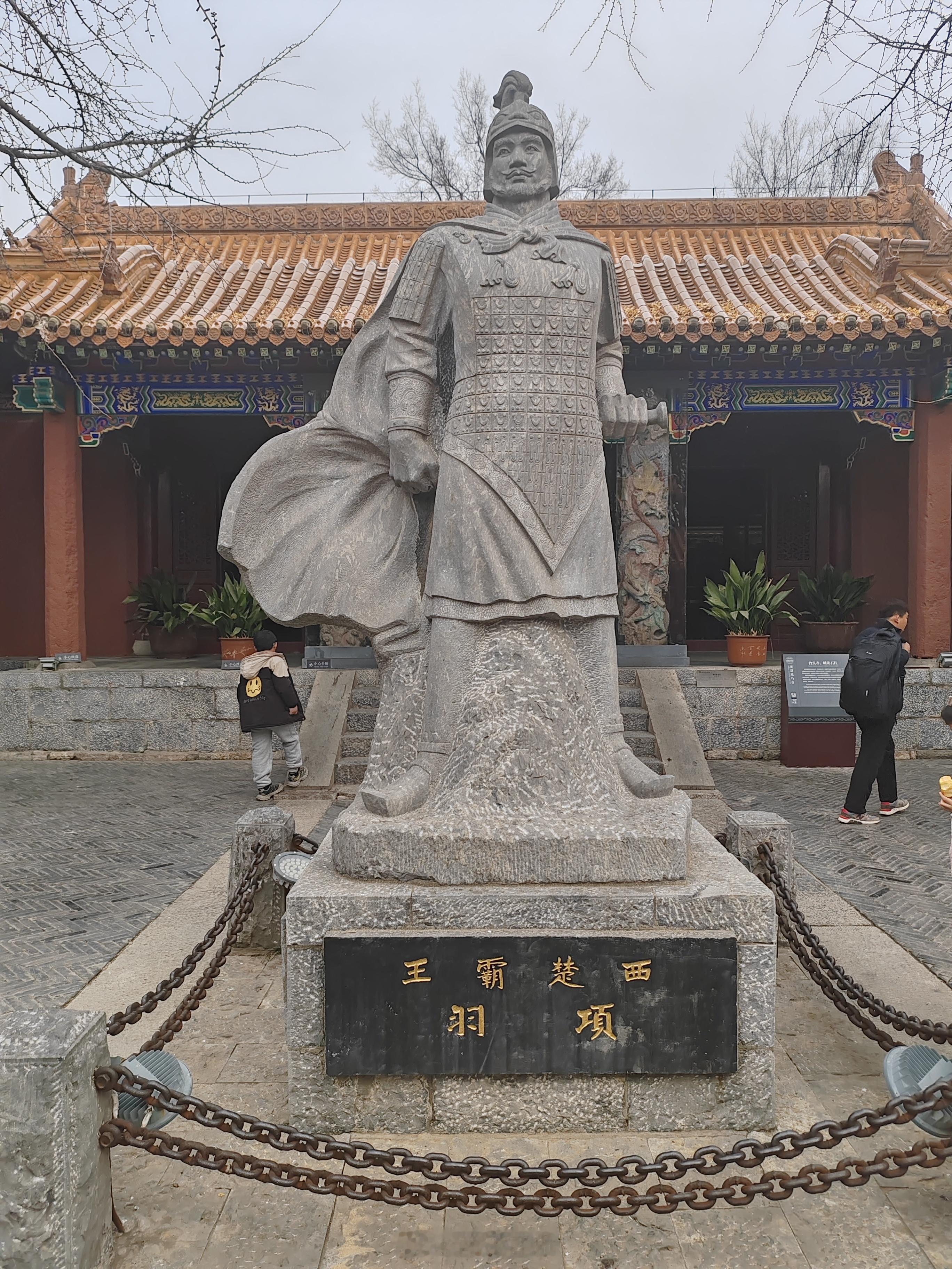 都来徐州过大年千年彭城，汉风中国年！今年春节，来徐州，过一场跨越两千年的热闹新春