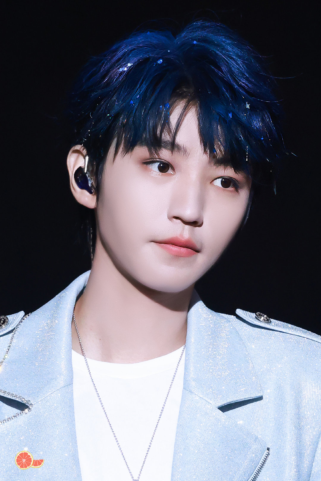 王俊凯徐洁儿天台见徐洁儿王俊凯豪门姐弟 宿命感拉满的天台相遇，豪门姐弟的氛围感直