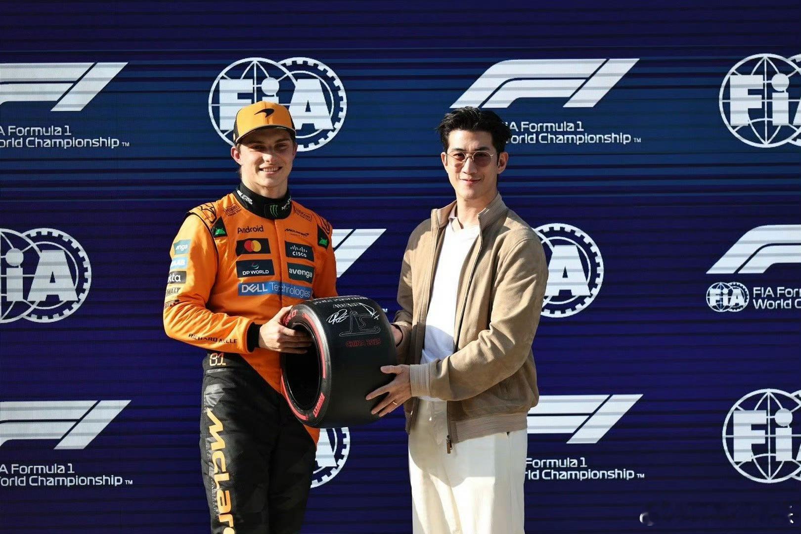 李治廷飞驰人生角色很曼妙 李治廷演赛车手不用演！《飞驰人生3》里他的车技是刻在D