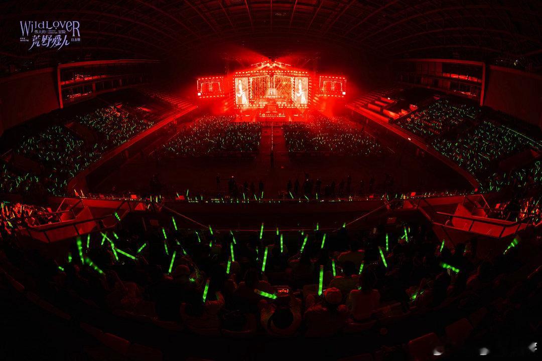 白举纲深圳巡演白举纲荒野爱人巡演荒野爱人巡演深圳站来啦✨落地深圳世界之窗户外乐园