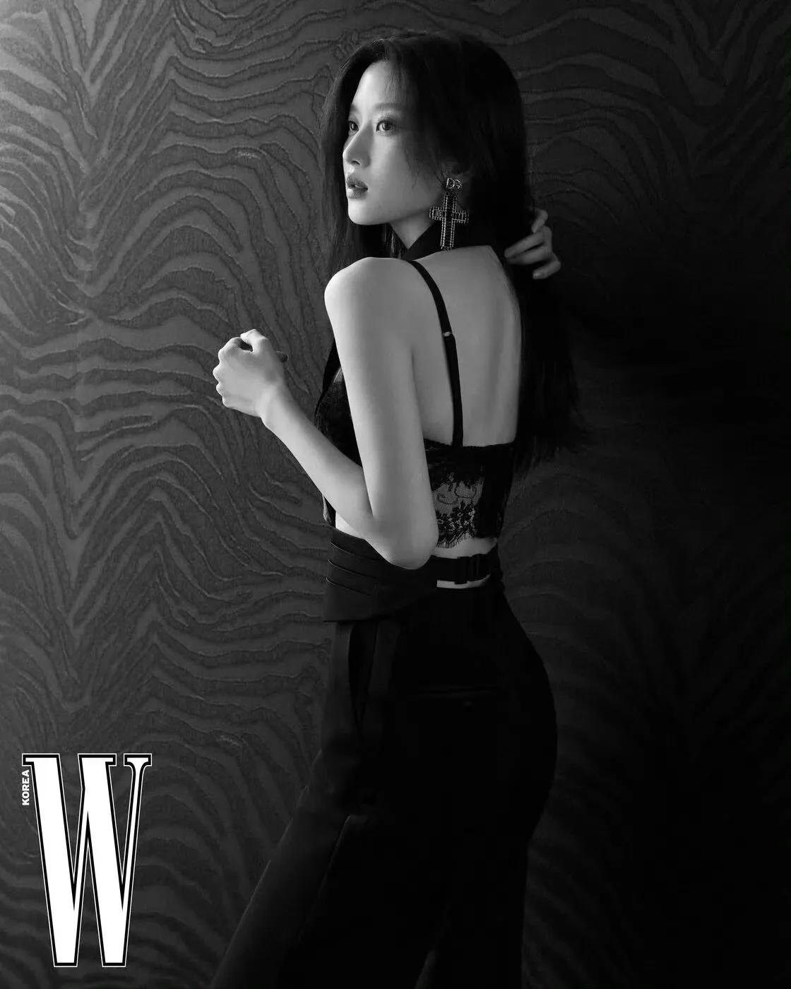 文佳煐  W KOREA 📷🇮🇹 性感冷艳女郎的米兰之旅 ~#文佳煐泰国#