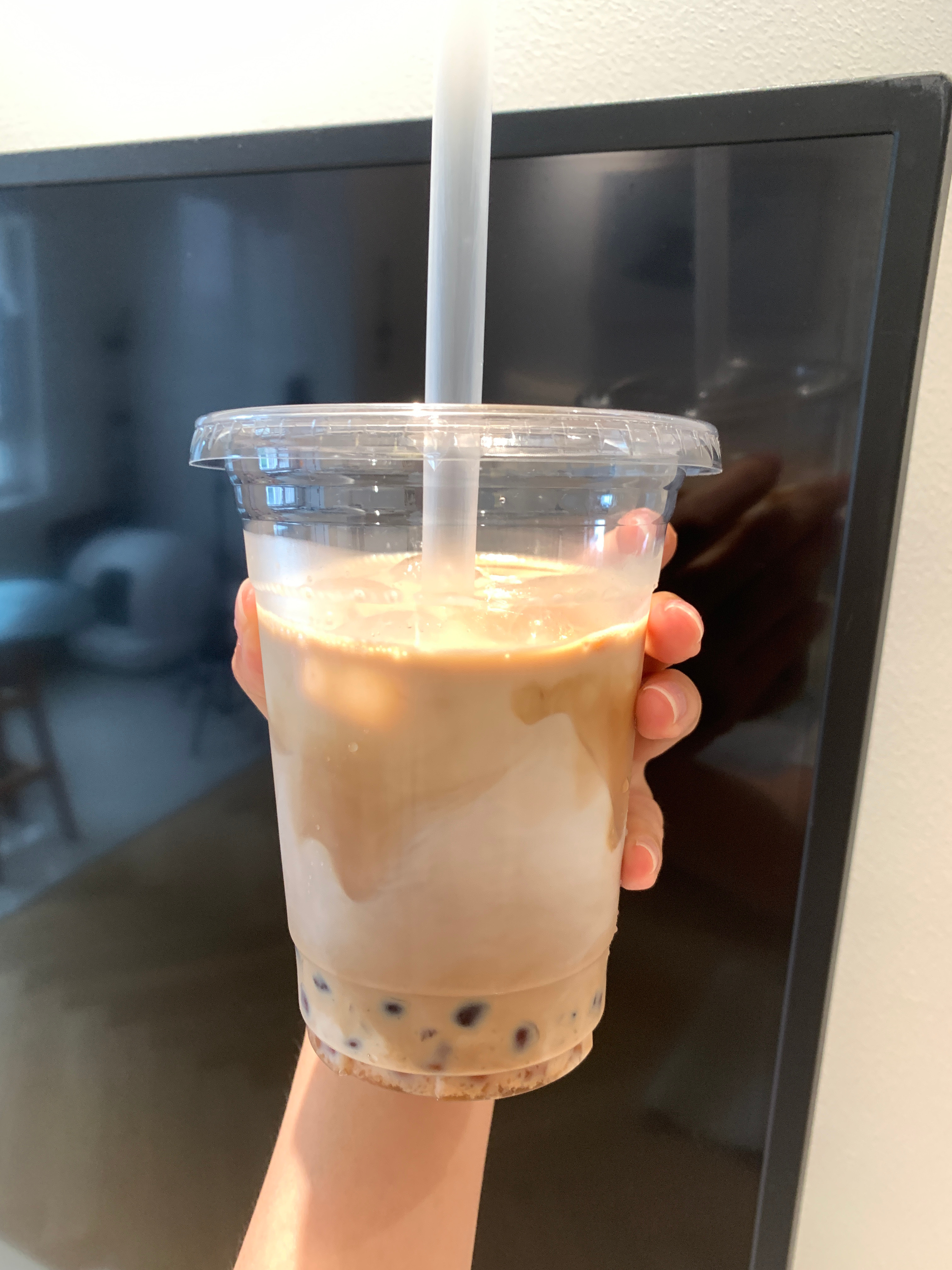 Morning～今天喝自制陨石拿铁  好好喝呀～～～闺蜜们我起床空腹体重83.1