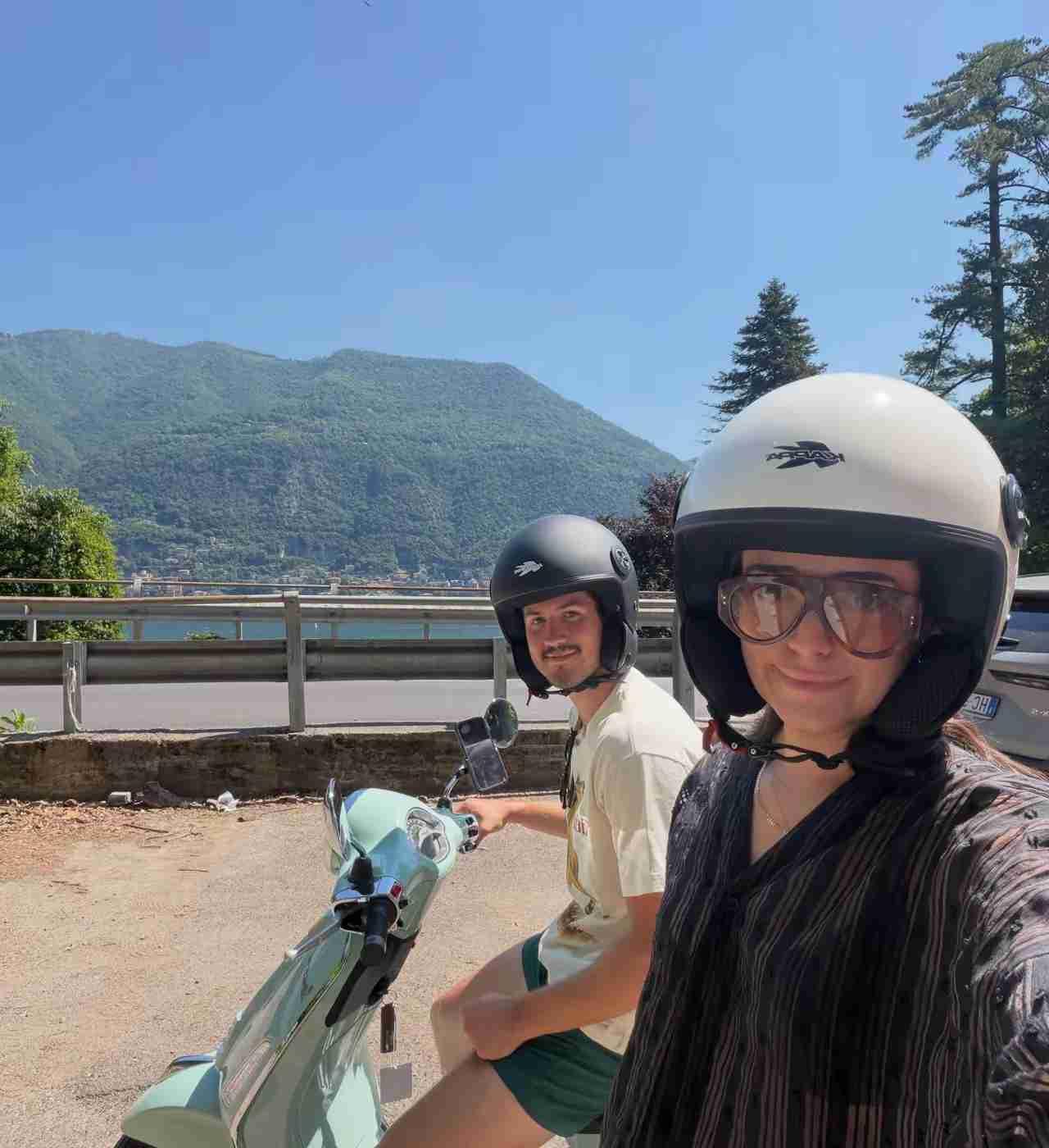 我的今日状态：😁轻松愉快
我这里的天气：🌈雨过天晴