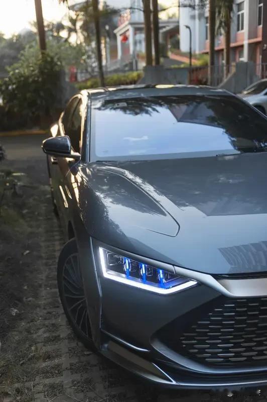 7万左右选车，有不少不错的选择。
长安逸动plus老版本值得考虑，1.4T蓝鲸发