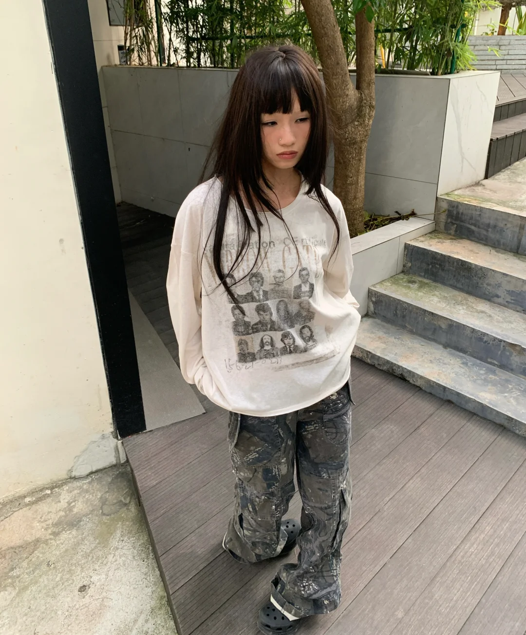 让你发爆朋友圈の抽象文案๑•̀‧̫•́๑ 1.建议大家多爱我 会有助于...