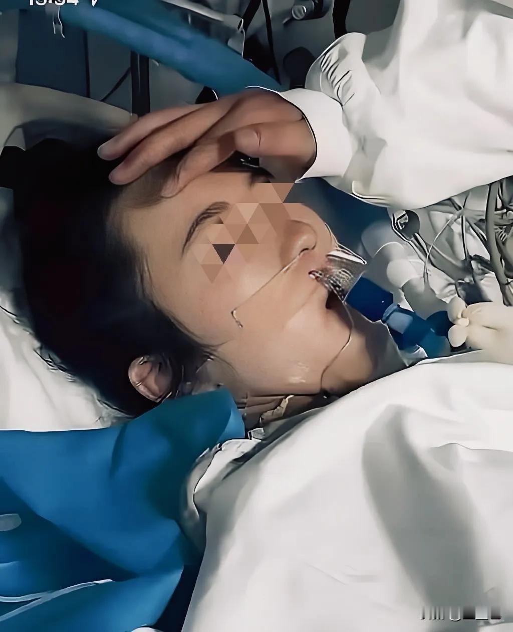 下辈子，别再来这个家
 
59岁的老父亲签下字的那一刻，双手止不住颤抖，万般苦楚