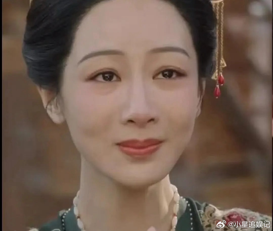 来看看杨紫🆚迪丽热巴，谁的古装扮相好一点？ 