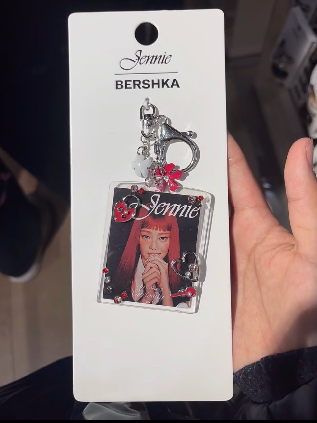 全球知名快销品牌 x 《Ruby》联名汇总（图5）bershka x Jenni