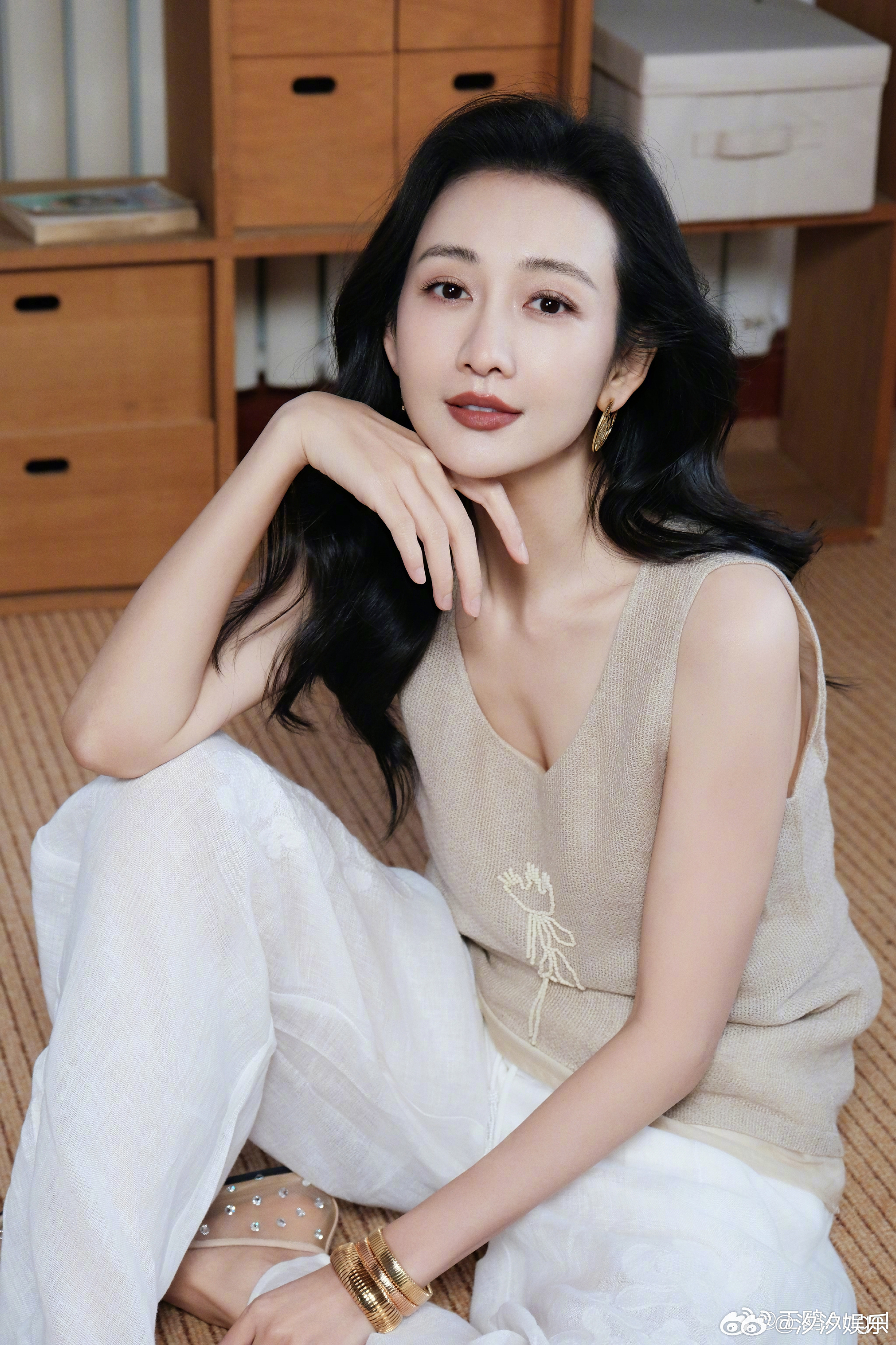 王鸥产后首部女主剧开播王鸥回归之作太惊喜！产后状态从容大气，气场依旧稳稳拿捏戏份