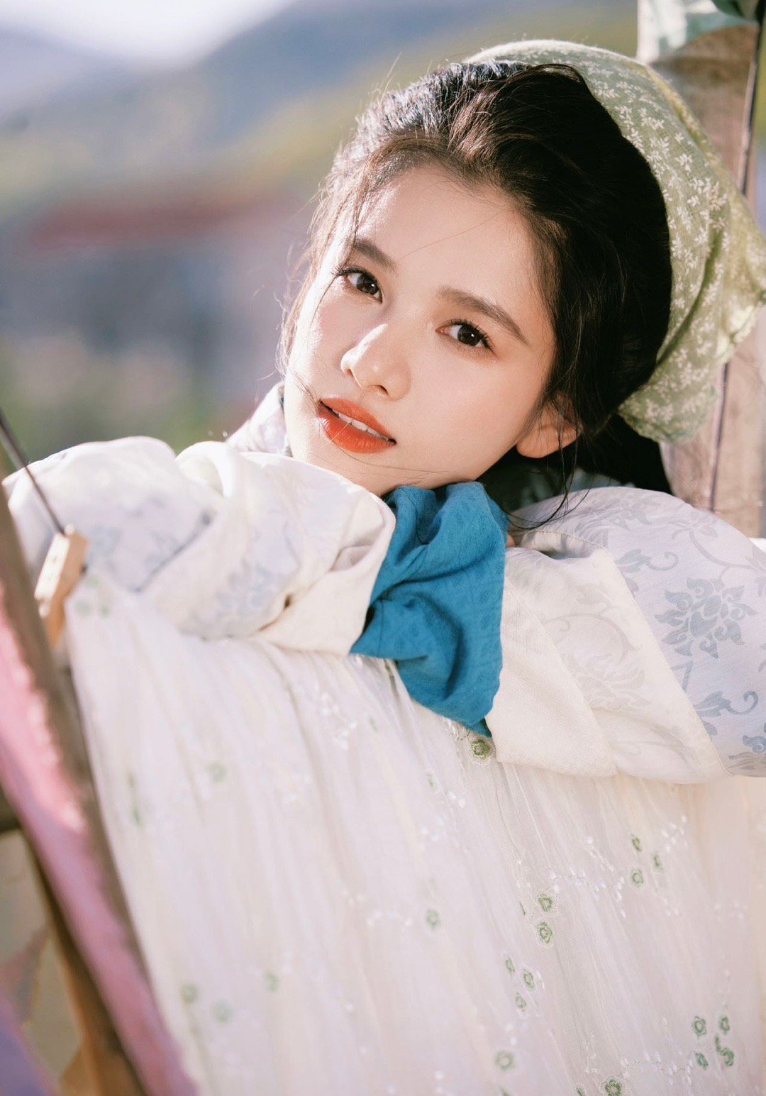 #张婧仪活该你发财##张婧仪你不发财谁发财#  《惜花芷》花家掌柜的书单大家速速
