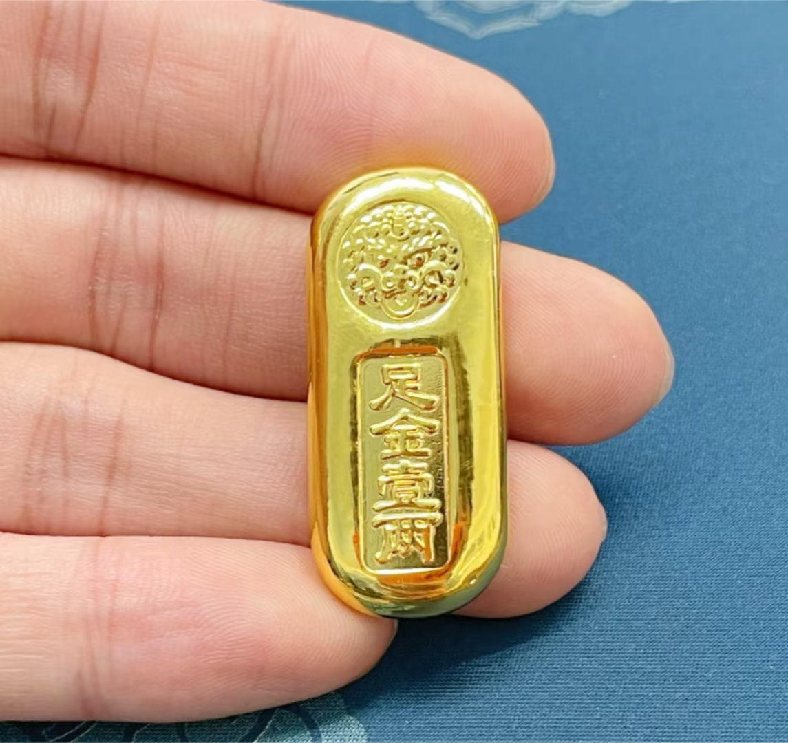 金价大跌有人一夜亏5万.扯淡吧，金价啥意思跌过，一直都在涨，现在已经过千了 ​​