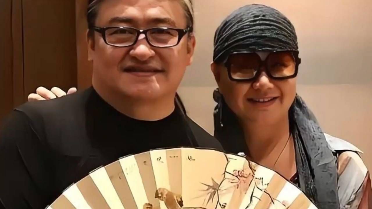 爆出刘欢临终细节！老婆卢璐和女儿刘一丝陪在身边，母女俩太痛苦