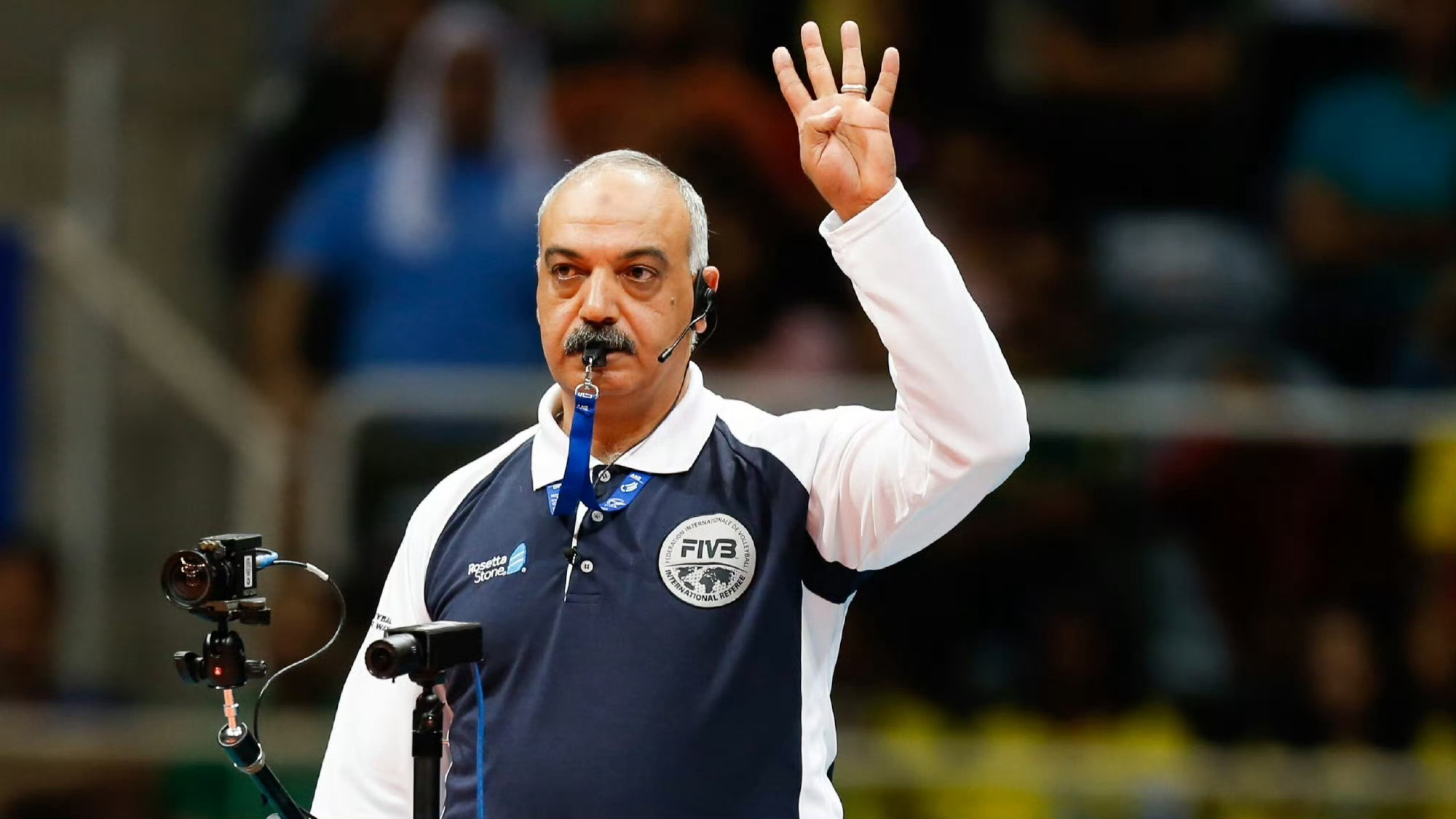 这些年国际排联改变了一个最有用的规则就是“取消技术暂停”，这个好，以前最讨厌技术